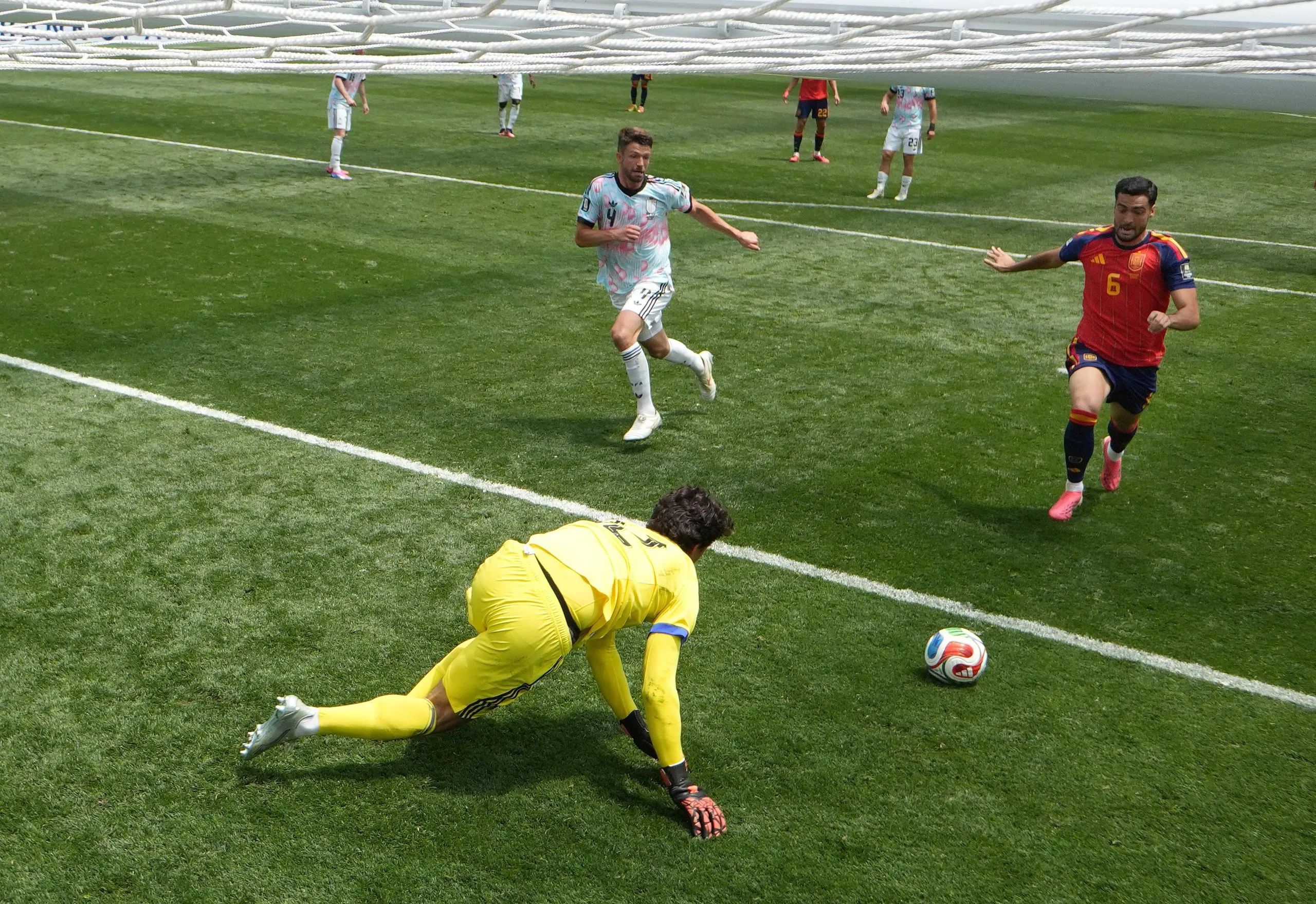 Mikel Merino closes in after Senne Lammens’s mistake